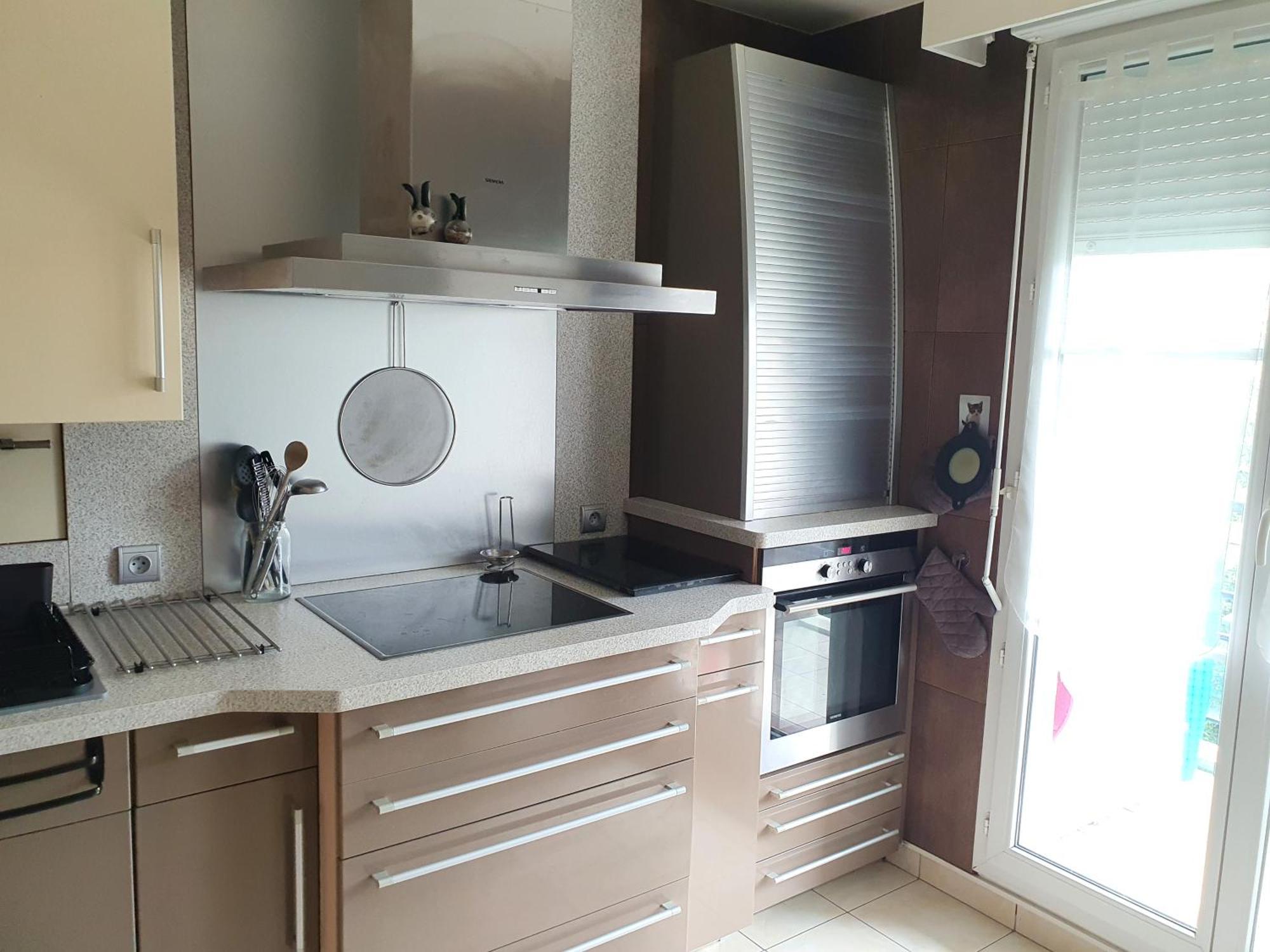 Appartement Residentiel Au Vert Et Au Frais Montigny-le-Bretonneux Exteriör bild